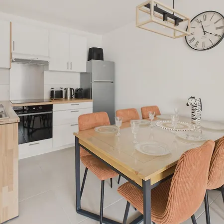 Plein Centre - Pour 6 Avec Balcon *