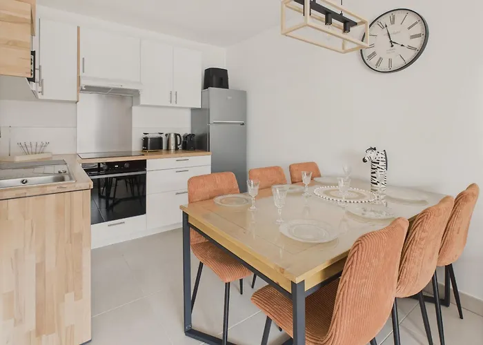 Plein Centre - Pour 6 Avec Balcon *